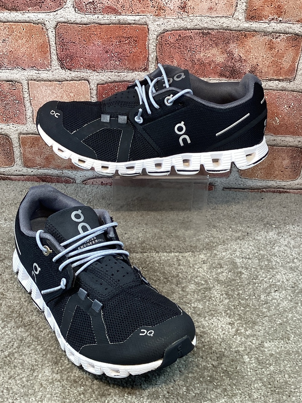 On Cloud Classic womens running shoes sneakers size 6.5